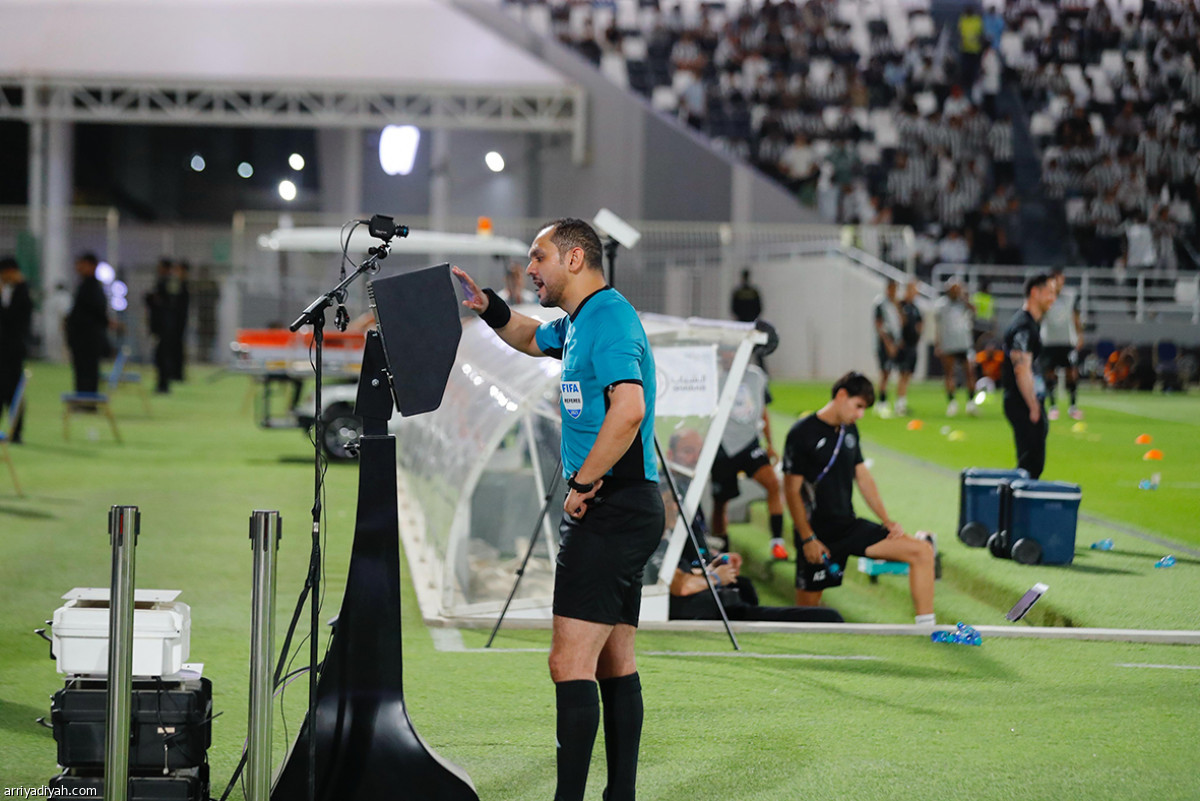 الخلود.. فوز خارج الأرض