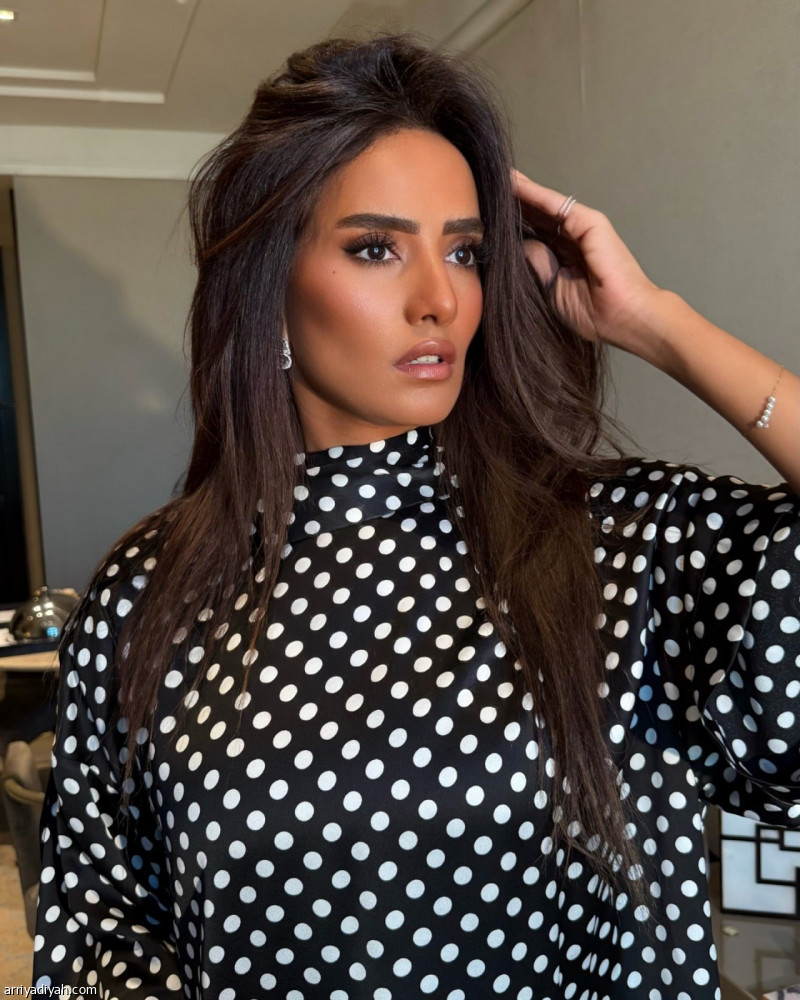 زينة لـ «الرياضية»: «ورد وشوكلاته» يكشف مشاكل الشخصيات