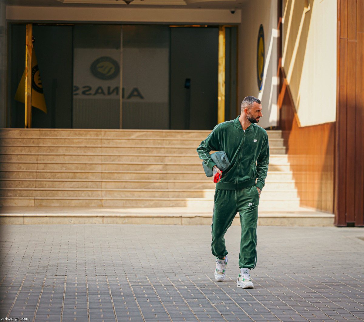 «الدون» يتقدم النصراويين