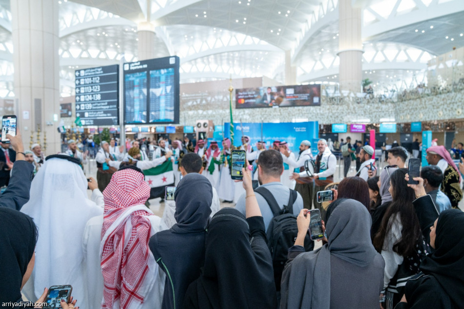 بعد توقف 12 عاما.. وصول أول رحلة مباشرة من دمشق إلى الرياض