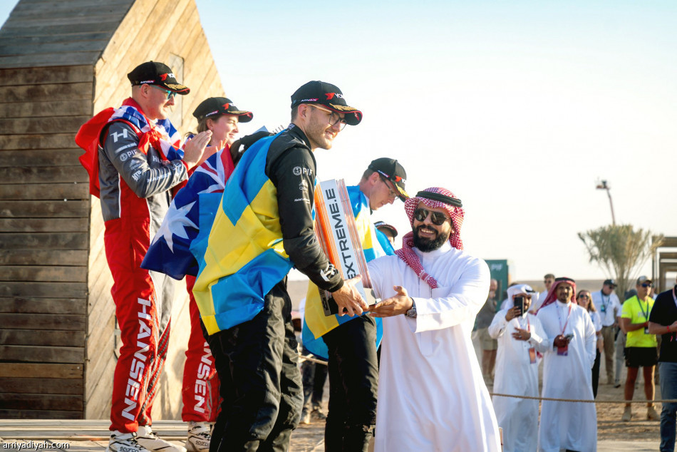 «إكستريم إي».. باكيرود وكايتي يخطفان الذهب