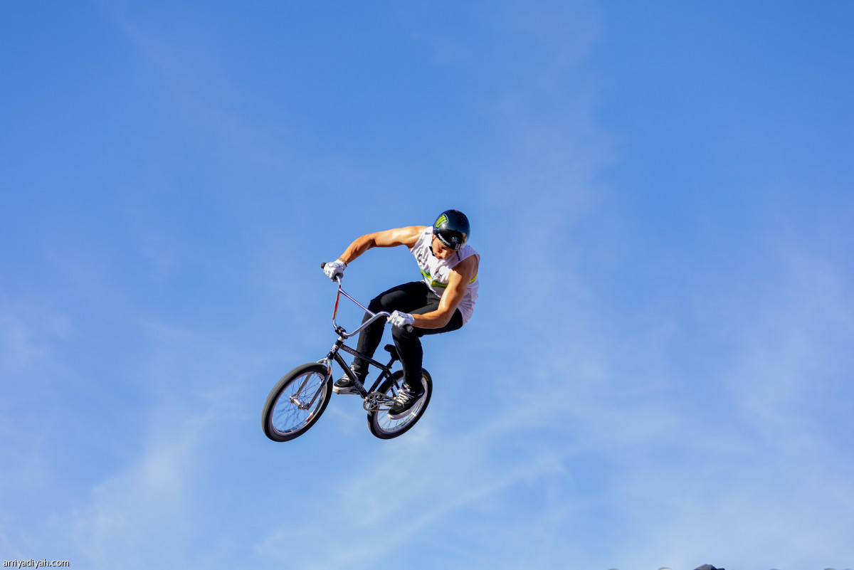 الدراجات الحضرية.. تستعرض