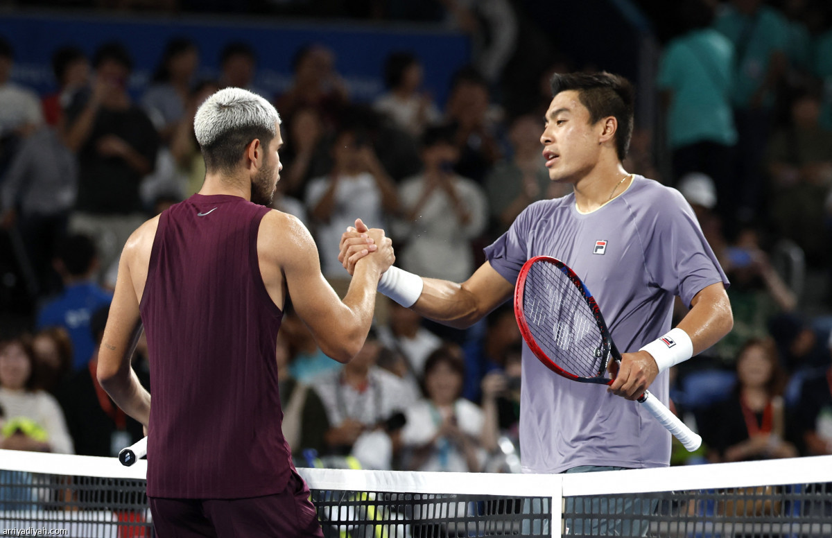 ألكاراز ينتصر