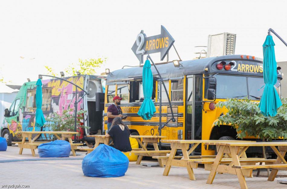 الألعاب القتالية..
ترفيه ومسابقات