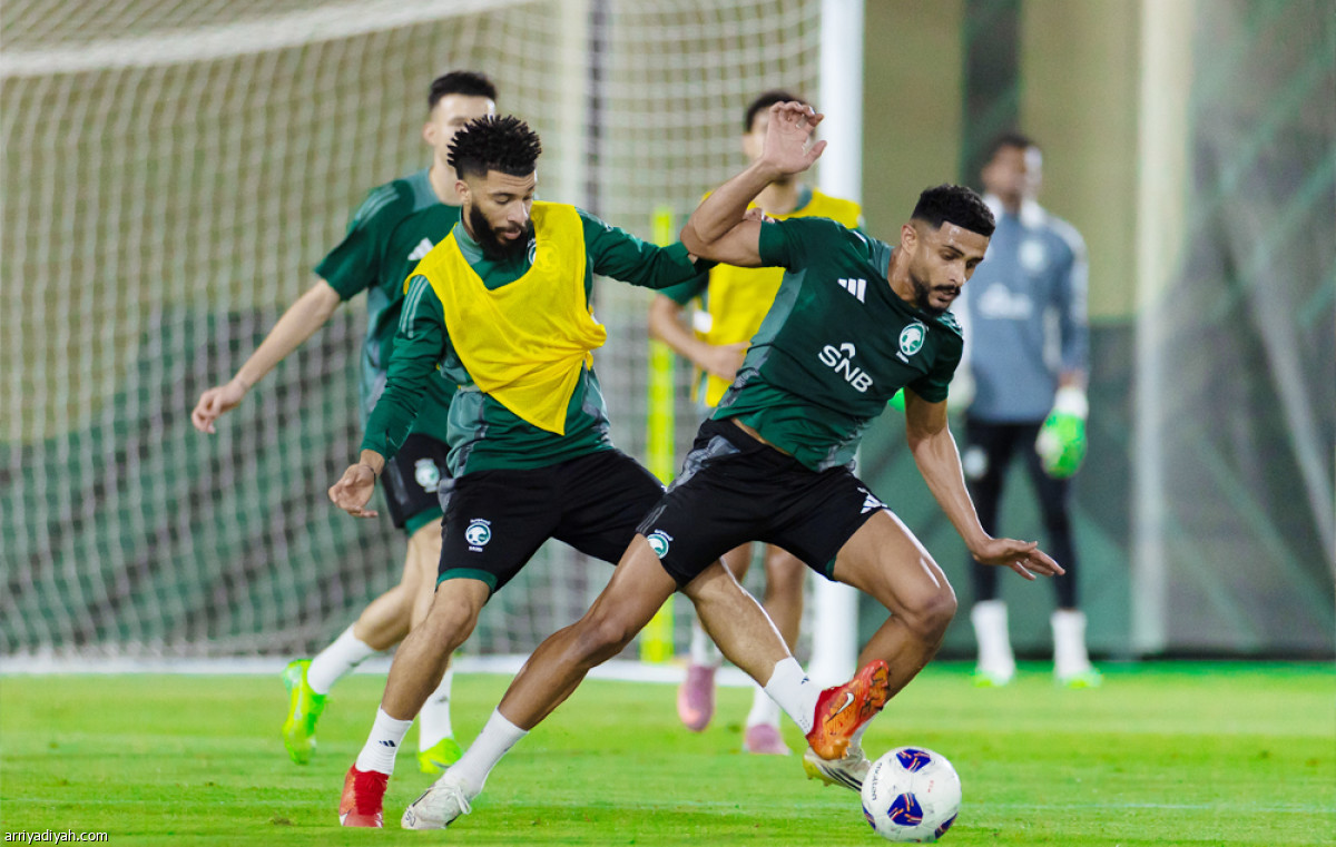 «الأخضر» يستأنف