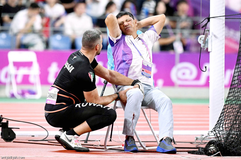 تولو..
ترك الجامعة واعتلى المجد