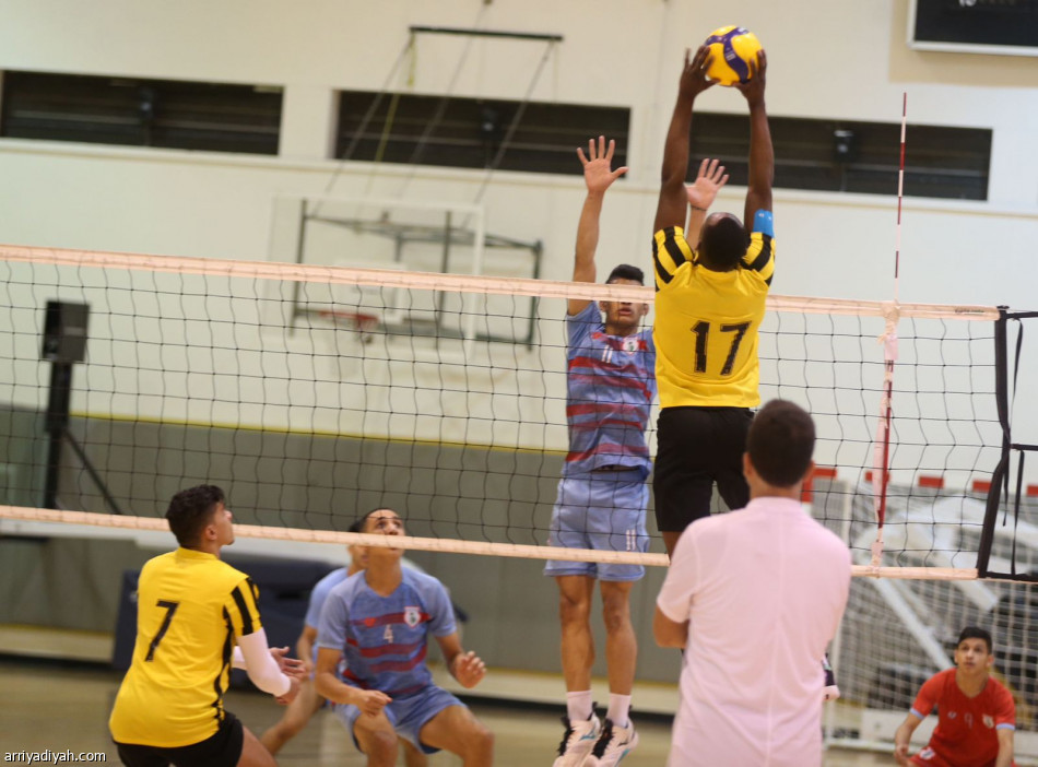 طائرة الاتحاد تحقق بطولة دوري شباب الممتاز