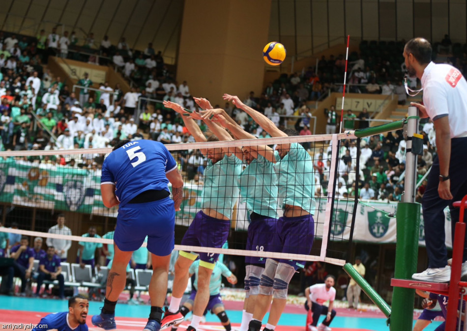 طائرة الأهلي تحسم كأس جاهز